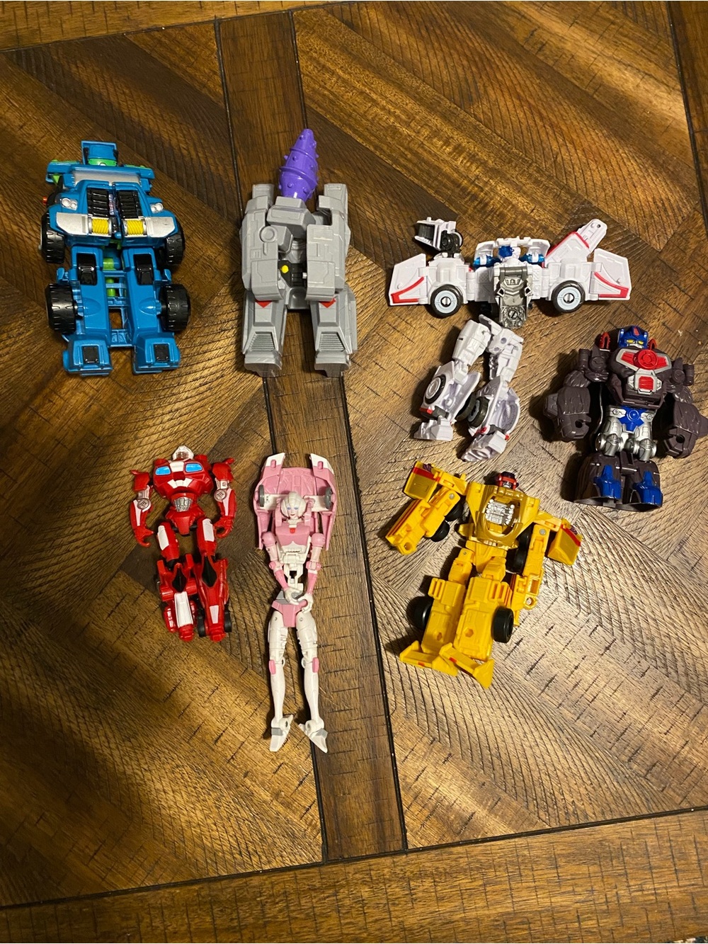 Assorted Kids transformers 7 piece bundle